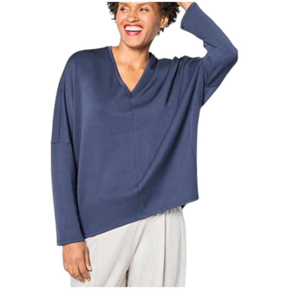 WynneLayers Women's Cloud Knit V-Neck Top Navy - Regular